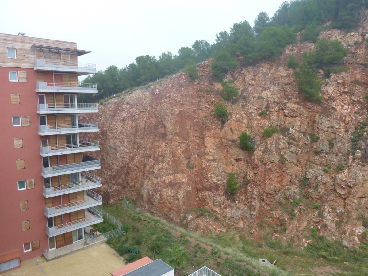 "Bien Vivre Ensemble" Aux Marches Du Soleil - Chambres Privees Chez L'Habitant Dans Appartement Partage Sète Exterior foto